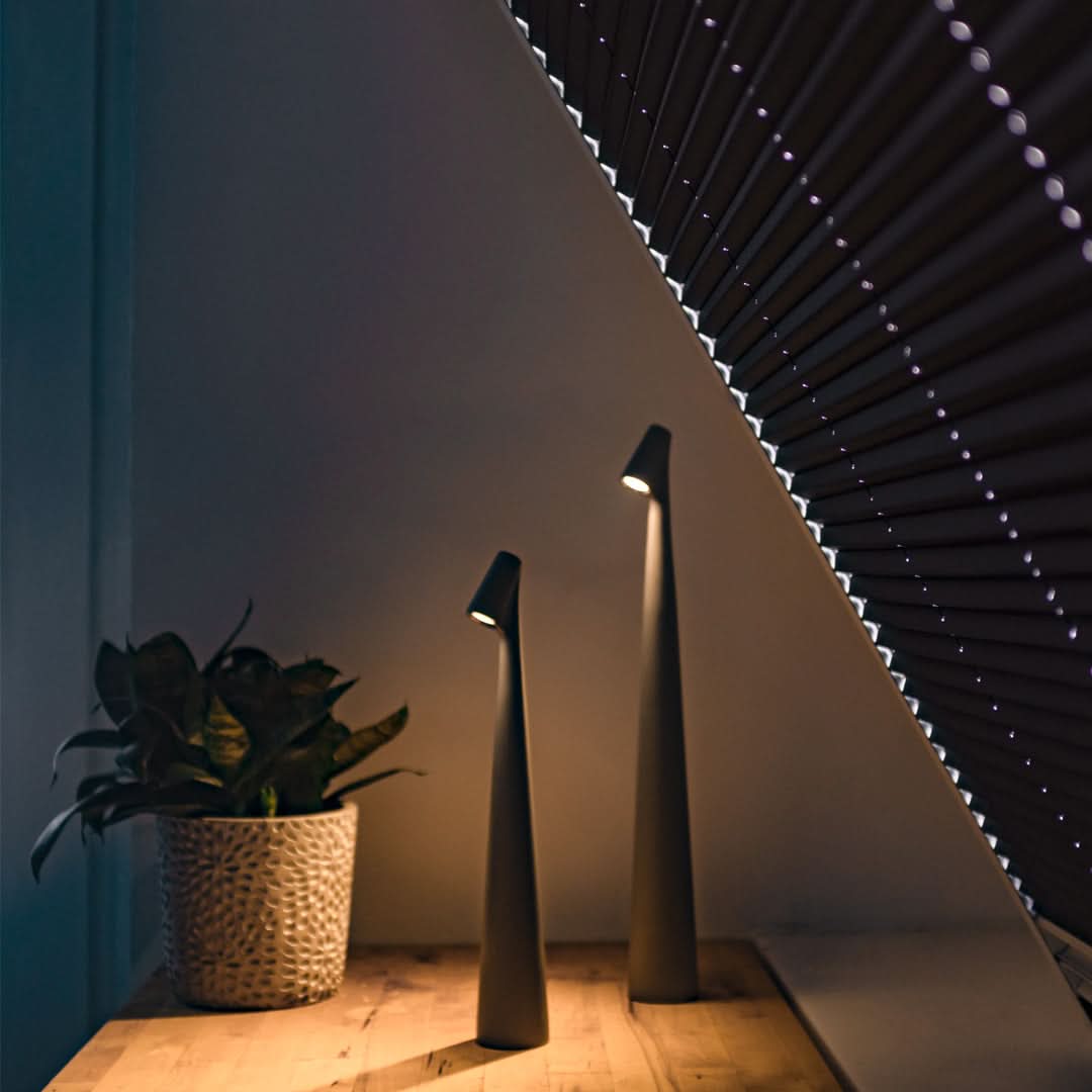 Lumera – Wiederaufladbare LED-Tischlampe mit warmem Licht