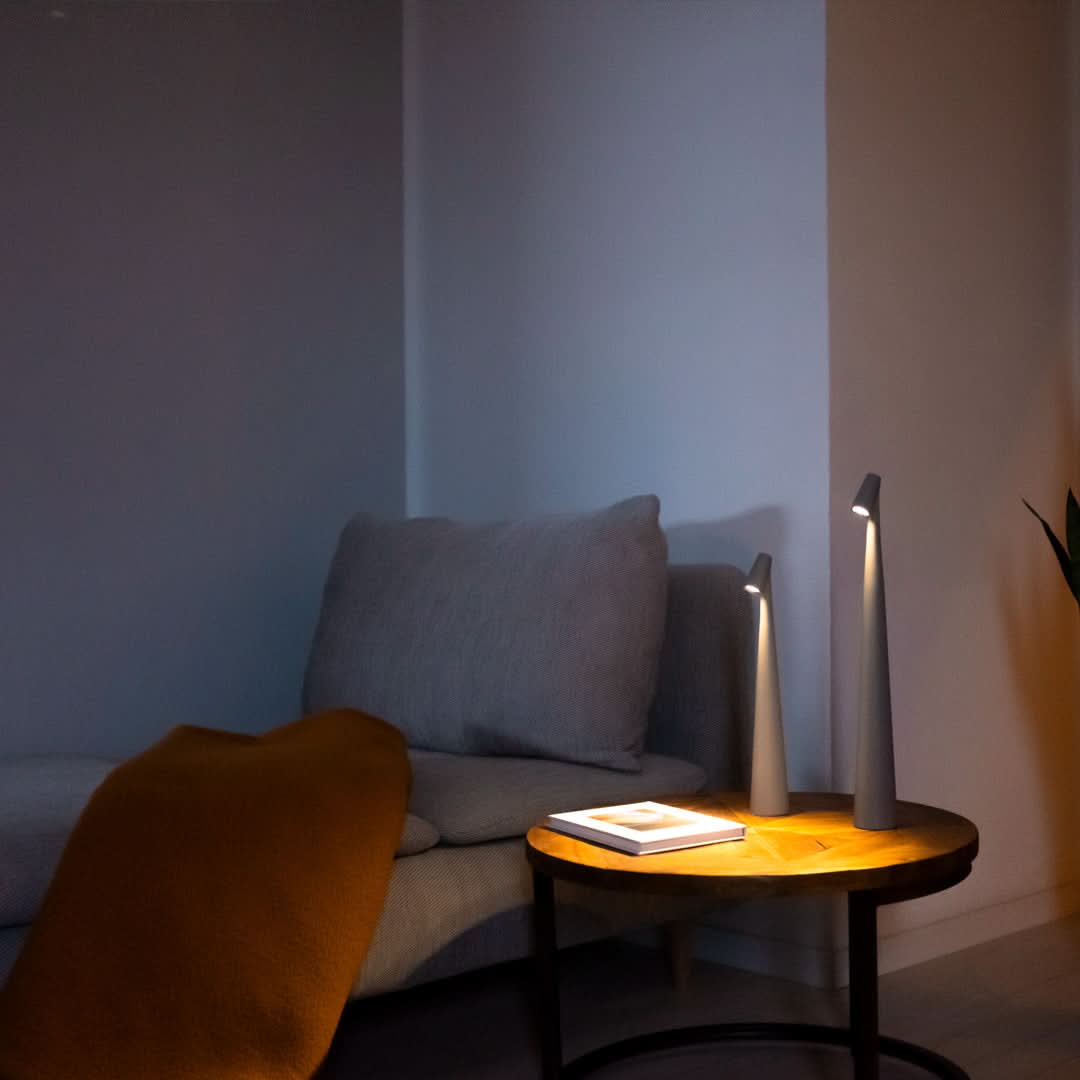 Lumera – Wiederaufladbare LED-Tischlampe mit warmem Licht
